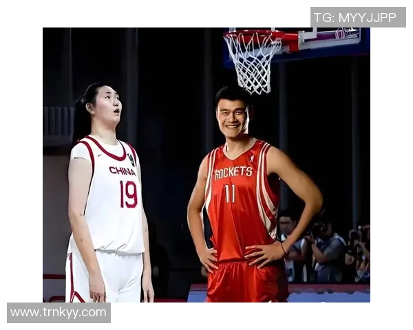 姚明小五的传奇之路：从篮球场到人生舞台的精彩蜕变