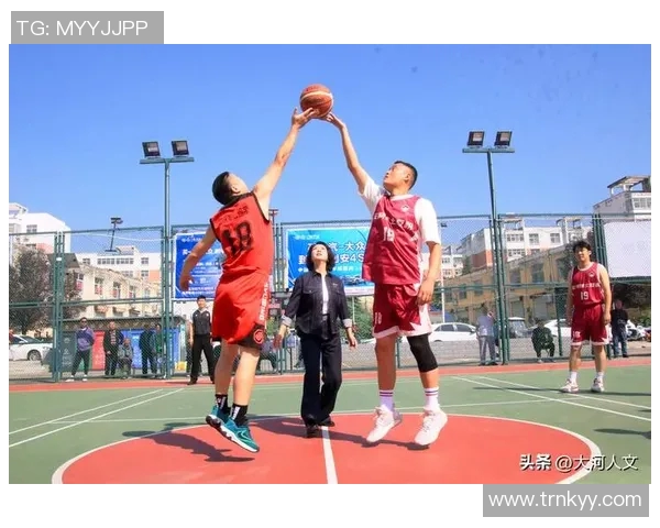 姚明走进文山篮球场传递梦想与激情的篮球之旅