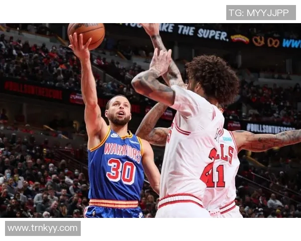 森林狼球星受伤休战，球队面临考验，备战策略难题待解